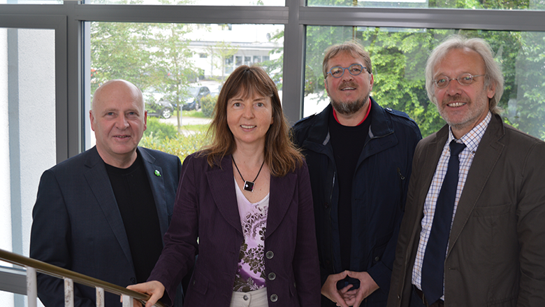 Spendenuebergabe-Lions-Club